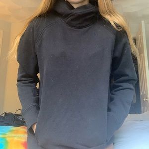 LULULEMON HOODIE